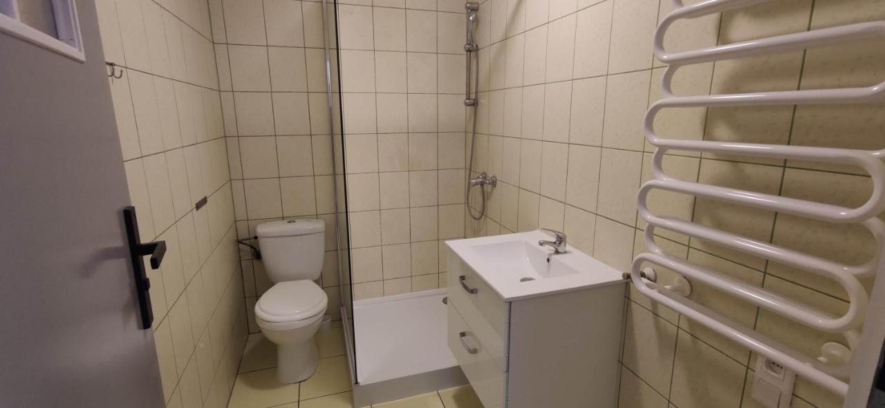 Tanie Spanie Na Naramowicach- Zameldowanie Bezobslugowe - Poznan Exterior foto